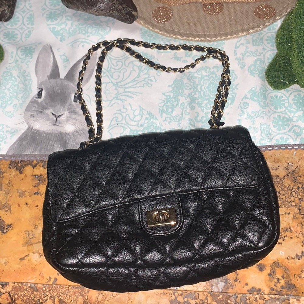 Black Purse